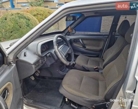 Серый ВАЗ 2115 Самара, объемом двигателя 1.6 л и пробегом 170 тыс. км за 2150 $, фото 4 на Automoto.ua