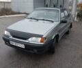 Серый ВАЗ 2115 Самара, объемом двигателя 1.6 л и пробегом 190 тыс. км за 1300 $, фото 2 на Automoto.ua