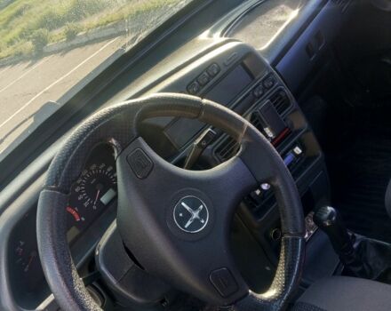 Серый ВАЗ 2115 Самара, объемом двигателя 1.5 л и пробегом 250 тыс. км за 1200 $, фото 2 на Automoto.ua