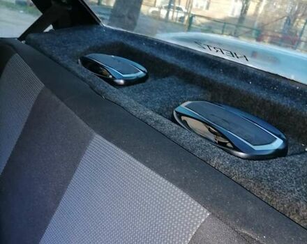 Серый ВАЗ 2115 Самара, объемом двигателя 1.6 л и пробегом 219 тыс. км за 2800 $, фото 23 на Automoto.ua