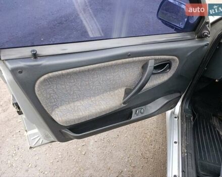 Серый ВАЗ 2115 Самара, объемом двигателя 1.6 л и пробегом 216 тыс. км за 2250 $, фото 10 на Automoto.ua