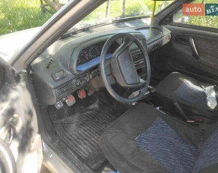 Серый ВАЗ 2115 Самара, объемом двигателя 1.6 л и пробегом 400 тыс. км за 1500 $, фото 4 на Automoto.ua