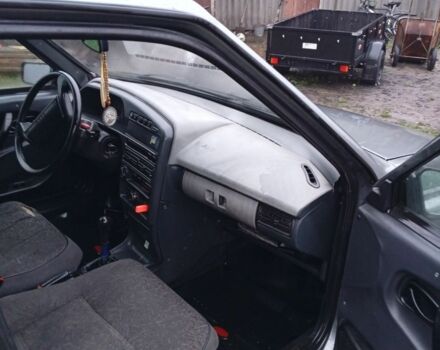 Серый ВАЗ 2115 Самара, объемом двигателя 1.5 л и пробегом 168 тыс. км за 1350 $, фото 5 на Automoto.ua