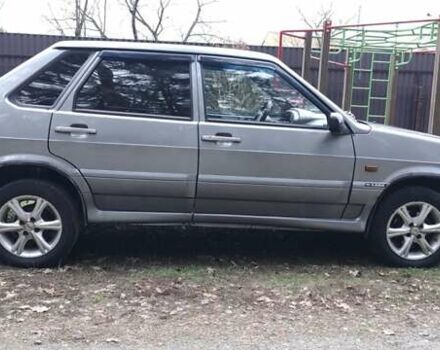 Серый ВАЗ 2115 Самара, объемом двигателя 1.6 л и пробегом 179 тыс. км за 2000 $, фото 1 на Automoto.ua