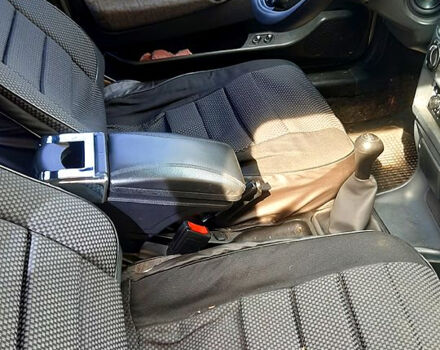 Серый ВАЗ 2115 Самара, объемом двигателя 1.6 л и пробегом 136 тыс. км за 2800 $, фото 2 на Automoto.ua