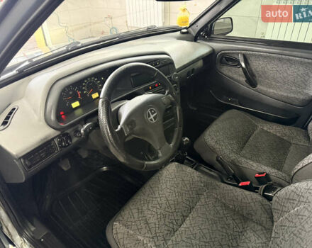 Серый ВАЗ 2115 Самара, объемом двигателя 1.6 л и пробегом 281 тыс. км за 2250 $, фото 8 на Automoto.ua