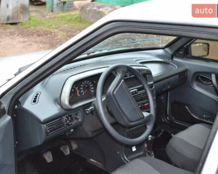 Серый ВАЗ 2115 Самара, объемом двигателя 1.6 л и пробегом 176 тыс. км за 2300 $, фото 14 на Automoto.ua