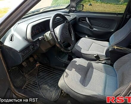 Серый ВАЗ 2115 Самара, объемом двигателя 1.6 л и пробегом 180 тыс. км за 1600 $, фото 11 на Automoto.ua