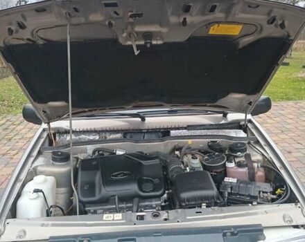 Серый ВАЗ 2115 Самара, объемом двигателя 1.6 л и пробегом 175 тыс. км за 1900 $, фото 50 на Automoto.ua