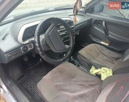 Серый ВАЗ 2115 Самара, объемом двигателя 1.6 л и пробегом 164 тыс. км за 3000 $, фото 4 на Automoto.ua