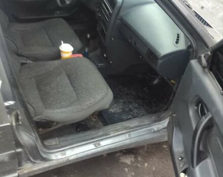 Серый ВАЗ 2115 Самара, объемом двигателя 1.6 л и пробегом 100 тыс. км за 1400 $, фото 1 на Automoto.ua