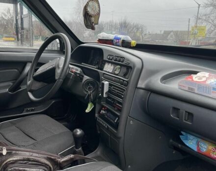 Серый ВАЗ 2115 Самара, объемом двигателя 1.6 л и пробегом 330 тыс. км за 1200 $, фото 6 на Automoto.ua