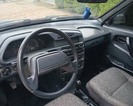 Серый ВАЗ 2115 Самара, объемом двигателя 1.6 л и пробегом 175 тыс. км за 1900 $, фото 47 на Automoto.ua