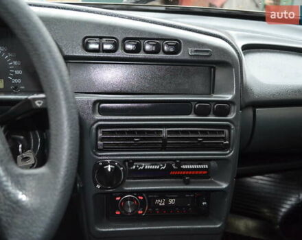 Серый ВАЗ 2115 Самара, объемом двигателя 1.6 л и пробегом 176 тыс. км за 2300 $, фото 2 на Automoto.ua