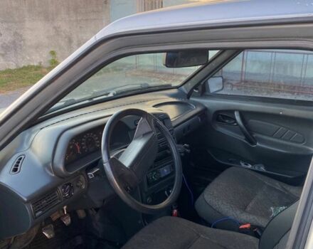 Серый ВАЗ 2115 Самара, объемом двигателя 1.6 л и пробегом 253 тыс. км за 1300 $, фото 5 на Automoto.ua