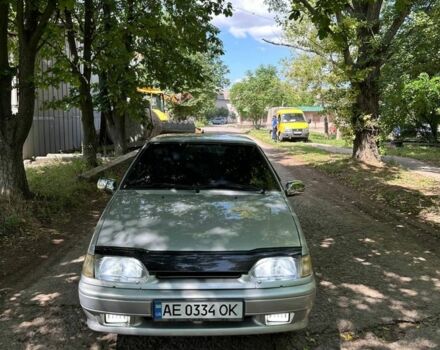 Серый ВАЗ 2115 Самара, объемом двигателя 1.6 л и пробегом 200 тыс. км за 2350 $, фото 4 на Automoto.ua