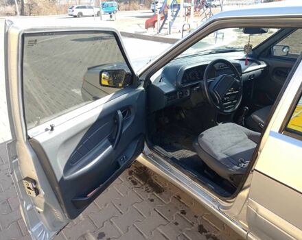 Сірий ВАЗ 2115 Самара, об'ємом двигуна 1.6 л та пробігом 186 тис. км за 1600 $, фото 1 на Automoto.ua