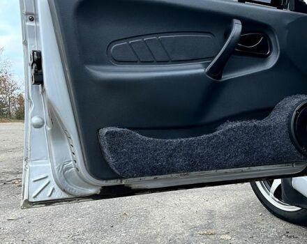 Серый ВАЗ 2115 Самара, объемом двигателя 1.6 л и пробегом 200 тыс. км за 2100 $, фото 12 на Automoto.ua