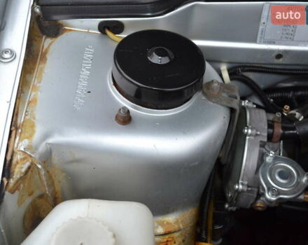 Серый ВАЗ 2115 Самара, объемом двигателя 1.6 л и пробегом 176 тыс. км за 2300 $, фото 12 на Automoto.ua