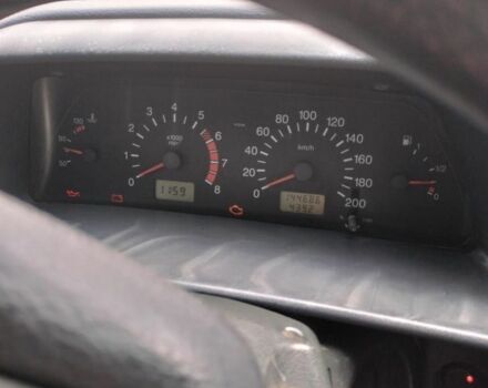 Серый ВАЗ 2115 Самара, объемом двигателя 1.6 л и пробегом 140 тыс. км за 2250 $, фото 2 на Automoto.ua