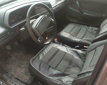 Серый ВАЗ 2115 Самара, объемом двигателя 1.6 л и пробегом 107 тыс. км за 2700 $, фото 1 на Automoto.ua