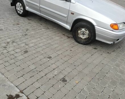 Серый ВАЗ 2115 Самара, объемом двигателя 1.6 л и пробегом 140 тыс. км за 2250 $, фото 5 на Automoto.ua