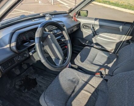 ВАЗ 2115 Самара 2009 у Кривому Розі на Automoto.ua Сірий ВАЗ 2115 Самара, об'ємом двигуна 1.6 л та пробігом 116 тис. км за 2300 $, фото 9 на Automoto.ua