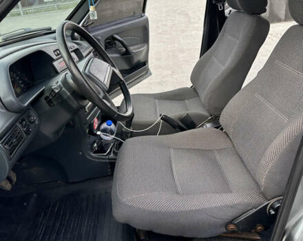 Серый ВАЗ 2115 Самара, объемом двигателя 1.6 л и пробегом 120 тыс. км за 1750 $, фото 10 на Automoto.ua
