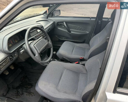 Серый ВАЗ 2115 Самара, объемом двигателя 1.6 л и пробегом 110 тыс. км за 1750 $, фото 5 на Automoto.ua