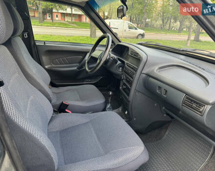 Сірий ВАЗ 2115 Самара, об'ємом двигуна 1.6 л та пробігом 172 тис. км за 2500 $, фото 7 на Automoto.ua