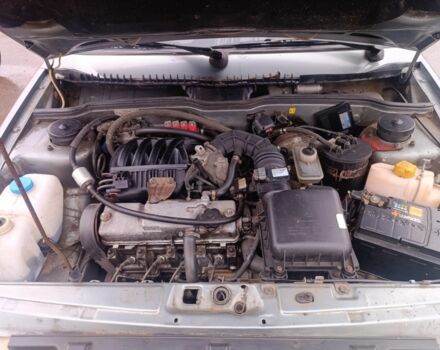 Серый ВАЗ 2115 Самара, объемом двигателя 1.6 л и пробегом 3 тыс. км за 1700 $, фото 5 на Automoto.ua