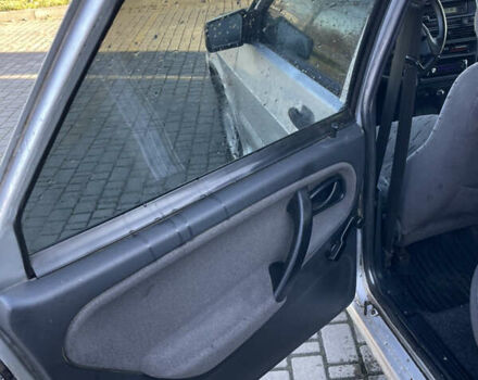 Сірий ВАЗ 2115 Самара, об'ємом двигуна 1.6 л та пробігом 250 тис. км за 1650 $, фото 11 на Automoto.ua