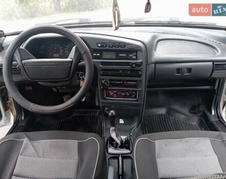 Серый ВАЗ 2115 Самара, объемом двигателя 1.6 л и пробегом 222 тыс. км за 2800 $, фото 17 на Automoto.ua