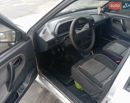 Серый ВАЗ 2115 Самара, объемом двигателя 1.6 л и пробегом 222 тыс. км за 2800 $, фото 12 на Automoto.ua