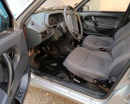 Серый ВАЗ 2115 Самара, объемом двигателя 1.6 л и пробегом 107 тыс. км за 2317 $, фото 17 на Automoto.ua