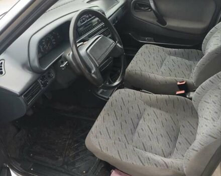 Серый ВАЗ 2115 Самара, объемом двигателя 1.6 л и пробегом 150 тыс. км за 2250 $, фото 6 на Automoto.ua