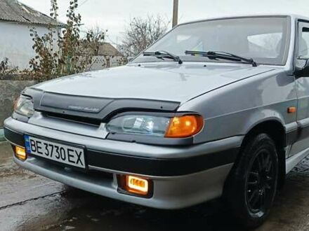 Серый ВАЗ 2115 Самара, объемом двигателя 1.5 л и пробегом 235 тыс. км за 2000 $, фото 1 на Automoto.ua