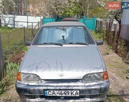 Серый ВАЗ 2115 Самара, объемом двигателя 1.5 л и пробегом 211 тыс. км за 1600 $, фото 1 на Automoto.ua