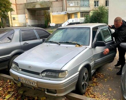 Серый ВАЗ 2115 Самара, объемом двигателя 1.5 л и пробегом 175 тыс. км за 1900 $, фото 1 на Automoto.ua