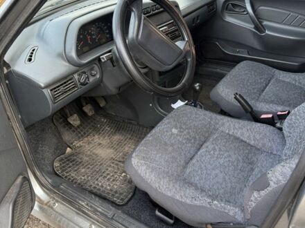 Серый ВАЗ 2115 Самара, объемом двигателя 1.6 л и пробегом 1000 тыс. км за 1350 $, фото 1 на Automoto.ua