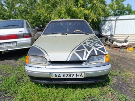 ВАЗ 2115 Самара 2007 у Смеле на Automoto.ua Сірий ВАЗ 2115 Самара, об'ємом двигуна 1 л та пробігом 111 тис. км за 1150 $, фото 1 на Automoto.ua