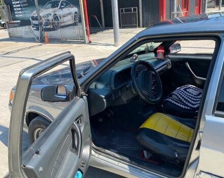 Сірий ВАЗ 2115 Самара, об'ємом двигуна 1.6 л та пробігом 350 тис. км за 1650 $, фото 1 на Automoto.ua