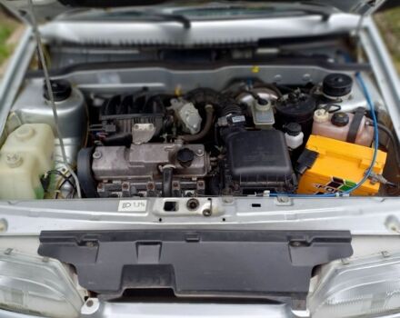 Серый ВАЗ 2115 Самара, объемом двигателя 1.6 л и пробегом 100 тыс. км за 3400 $, фото 1 на Automoto.ua