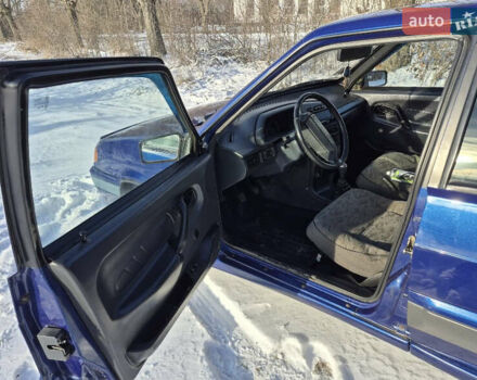 Синий ВАЗ 2115 Самара, объемом двигателя 1.5 л и пробегом 160 тыс. км за 1950 $, фото 5 на Automoto.ua