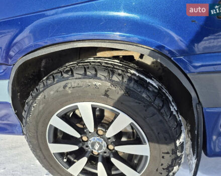 Синий ВАЗ 2115 Самара, объемом двигателя 1.5 л и пробегом 160 тыс. км за 1950 $, фото 6 на Automoto.ua