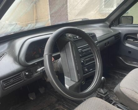 Синий ВАЗ 2115 Самара, объемом двигателя 1.5 л и пробегом 450 тыс. км за 437 $, фото 2 на Automoto.ua