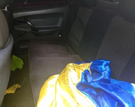 Синий ВАЗ 2115 Самара, объемом двигателя 0 л и пробегом 100 тыс. км за 1001 $, фото 2 на Automoto.ua