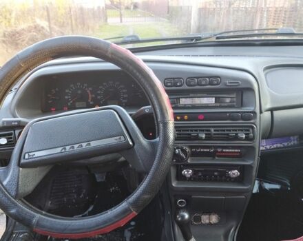 Синий ВАЗ 2115 Самара, объемом двигателя 1.5 л и пробегом 356 тыс. км за 1300 $, фото 6 на Automoto.ua