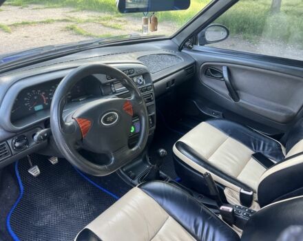 Синий ВАЗ 2115 Самара, объемом двигателя 1.6 л и пробегом 240 тыс. км за 2100 $, фото 5 на Automoto.ua