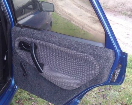 Синий ВАЗ 2115 Самара, объемом двигателя 1.6 л и пробегом 160 тыс. км за 1050 $, фото 6 на Automoto.ua